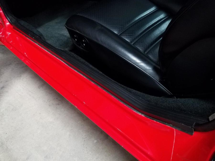 Детали интерьера Porsche 944 Turbo 1986 года  (фото 82 из 149)